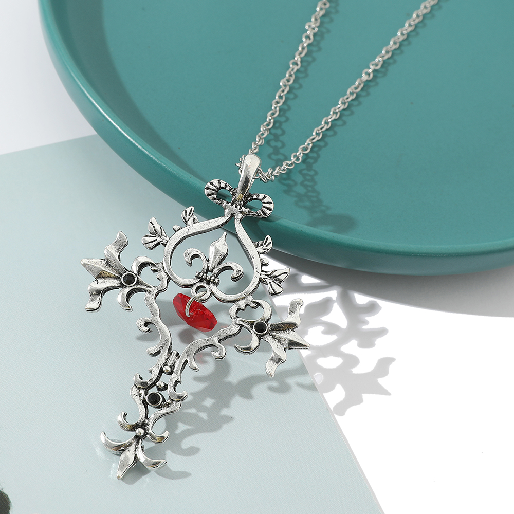 Women Accessories On Sale - Fashion Exquisite Necklace Vintage Sacred Heart